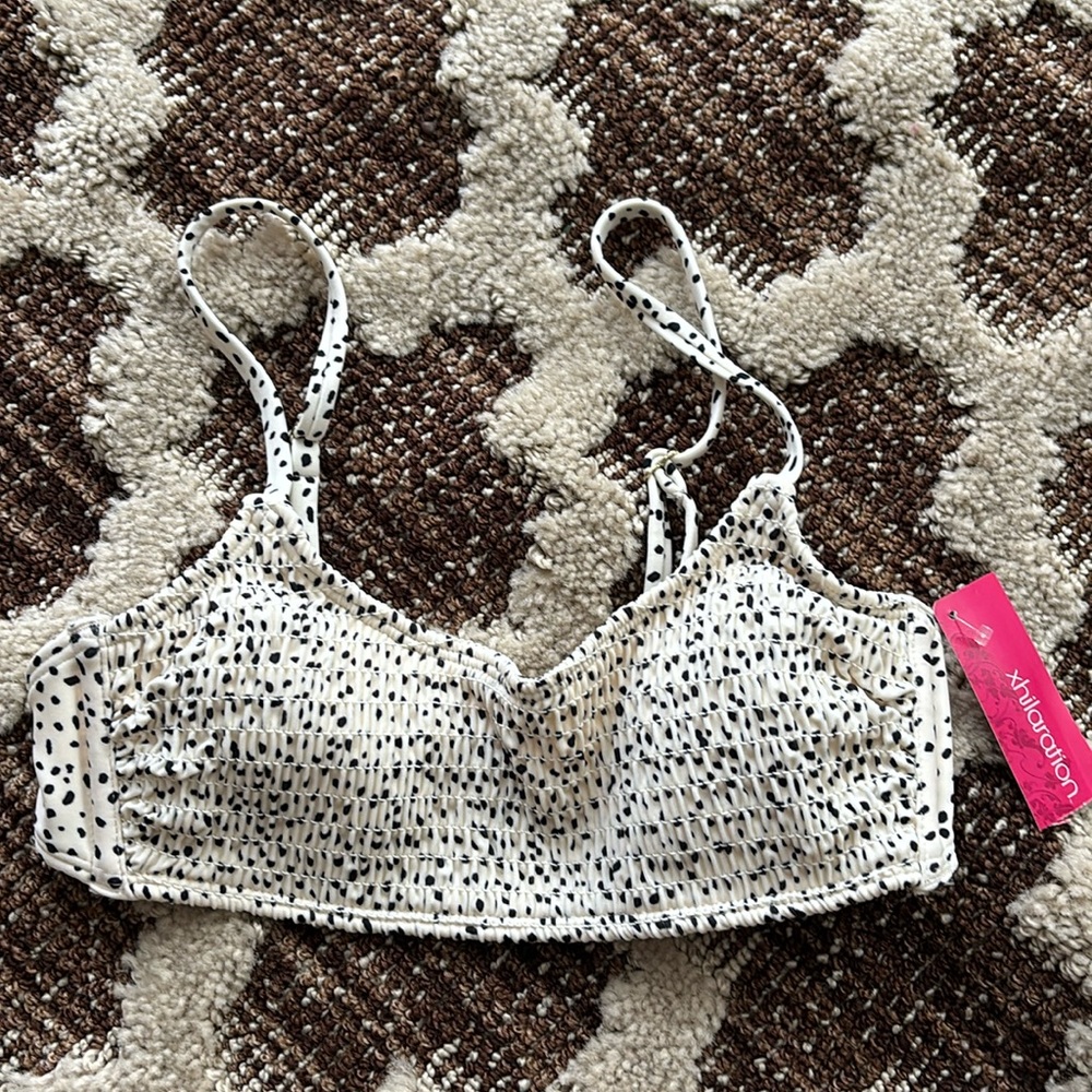 Xhilaration Spotted Bikini Top Size M